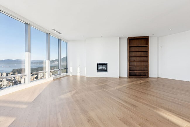 Building Photo - 1128-1128 W Georgia St