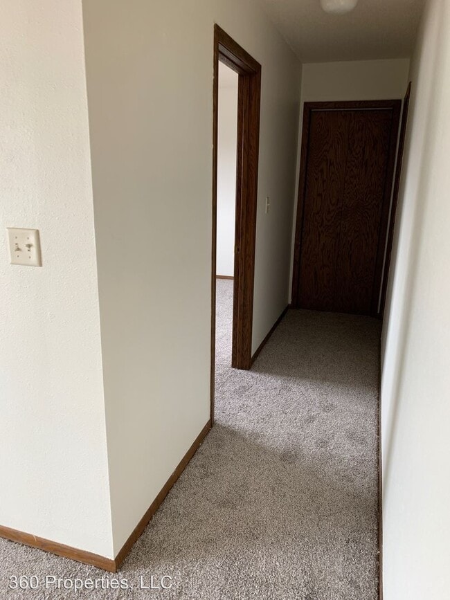 Building Photo - 1 br, 1 bath House - 1510 E GATEWAY CIRCLE