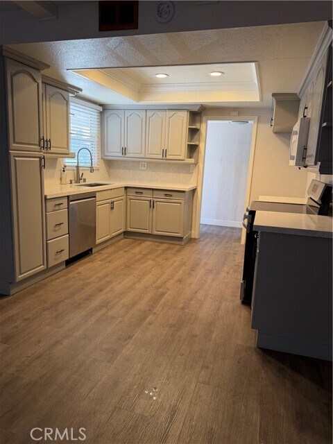 Foto del edificio - 7071 Santa Paula Cir