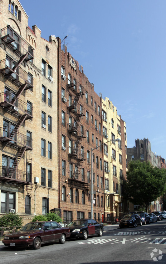 Foto del edificio - 474 Brooklyn Ave