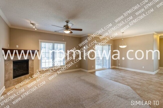 Building Photo - GARAGE INCLUDED!! 2 Bedroom, 2.5 Bathroom ...
