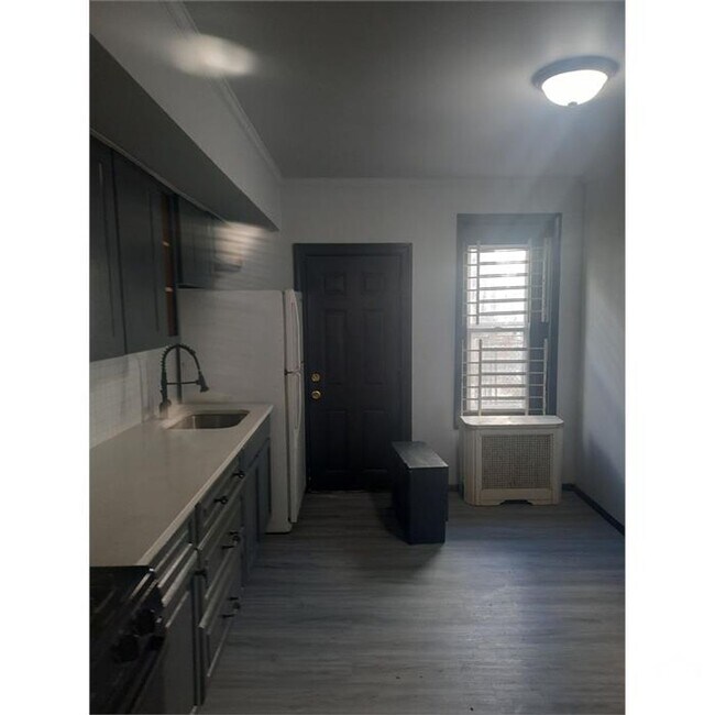 Foto del edificio - 3 Bedroom House for Rent PHA inspected, 2-...