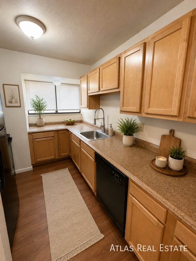 Building Photo - 1075 Holli Springs Ln