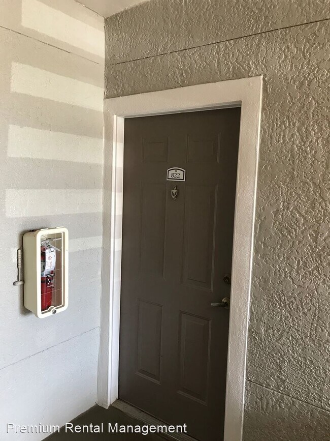 Building Photo - 2 br, 2 bath House - 3361 S. Kirkman Rd #822