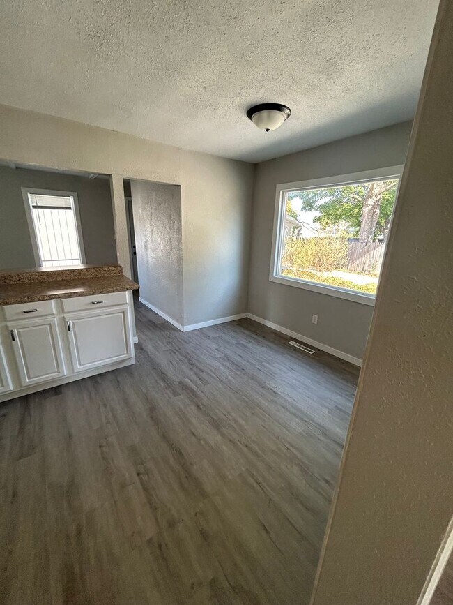 Foto del edificio - 3bd 1ba house for rent