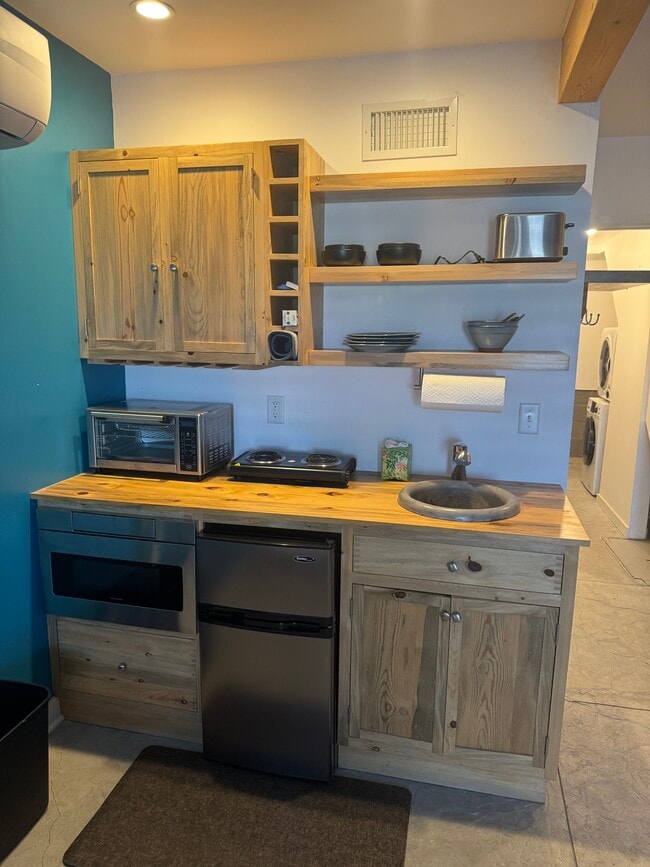 Foto del edificio - 342 S Mount Vernon Ave