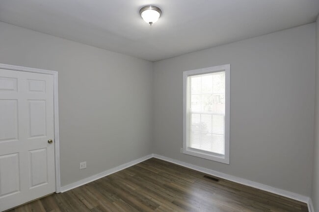 Building Photo - Charming 2BR/1BA Single Family Home in Gadsden