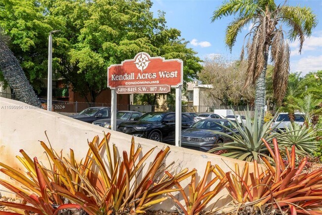 Building Photo - 8401 SW 107th Ave