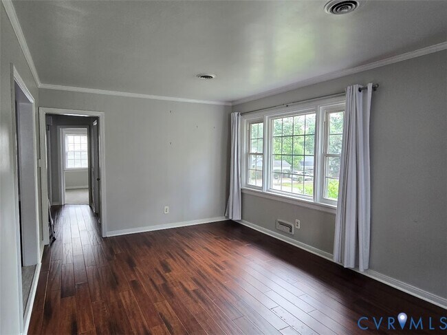 Foto del edificio - 8506 Spalding Dr