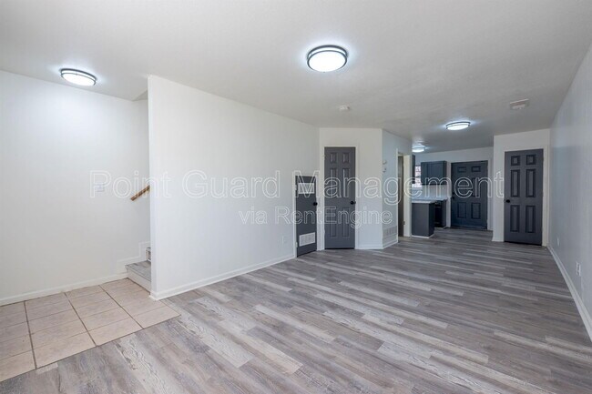 Foto del edificio - 321 W South Ave