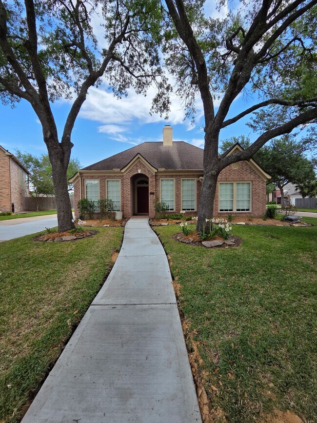 Building Photo - 106 Palm Castle Ct