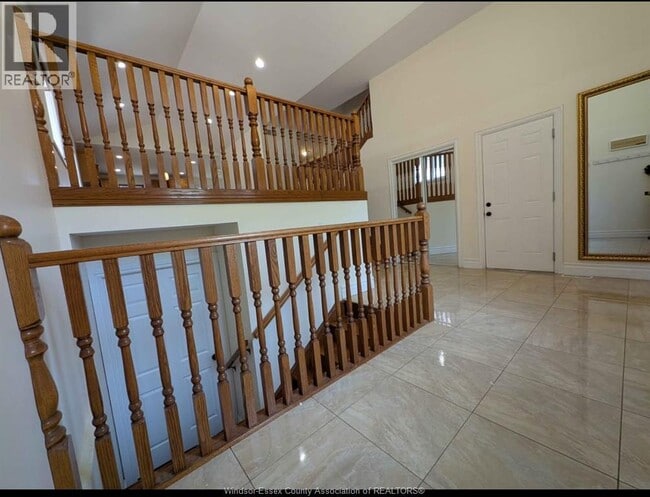 Building Photo - 2148 Everts Ave