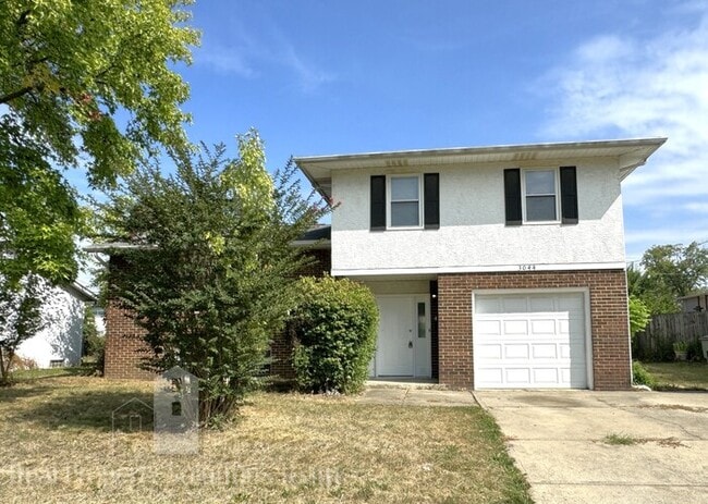 Foto del edificio - 4 bedroom, 2 bath home now available!