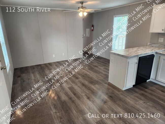 Foto del edificio - 112 South River-
