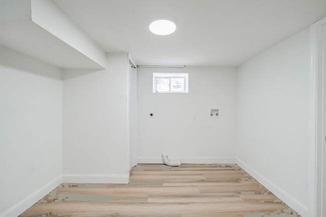 Building Photo - 222 Belmont Ave