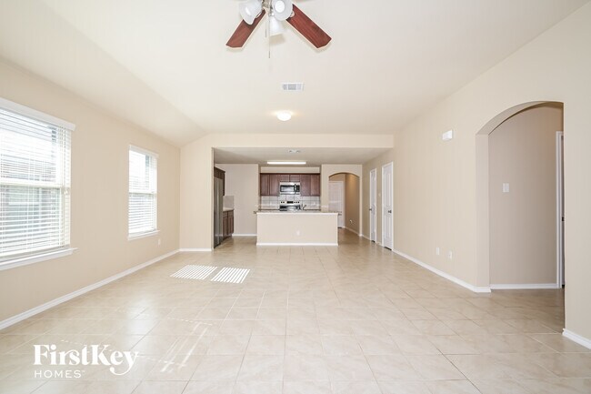 Foto del edificio - 961 Corbitt Ln