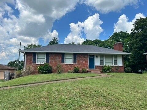Foto principal - 2118 Dearborn Dr