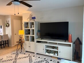 Building Photo - 14555 Wunderlich Dr