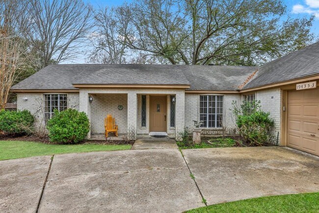 Building Photo - 19435 Haude Rd