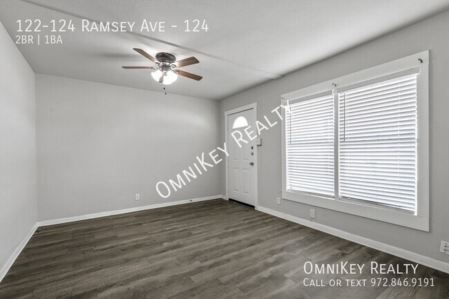 Building Photo - 122-124 Ramsey Ave-124