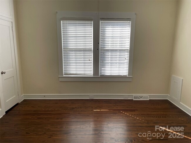 Foto del edificio - 312 Chestnut Ave