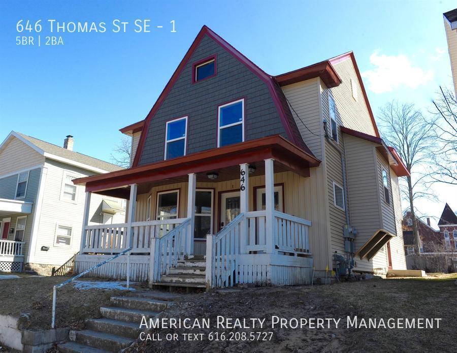 646 Thomas St SE Unit 1, Grand Rapids, MI 49503 Apartment for Rent in