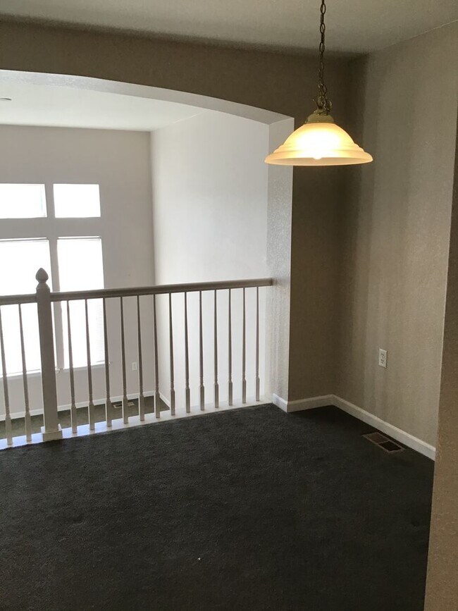 Foto del edificio - Townhome for rent near Red Hawk golf cours...