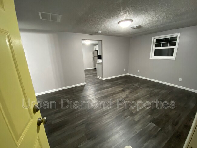 Foto del edificio - 534 Richfield Rd