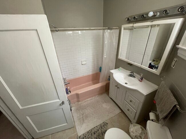 Foto del edificio - 4514 Locust St