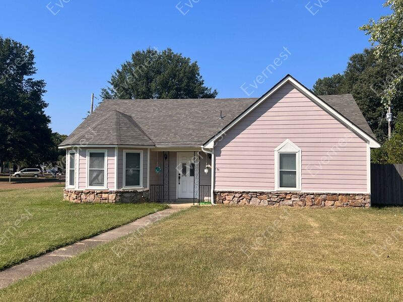 Primary Photo - 7160 Reese Rd