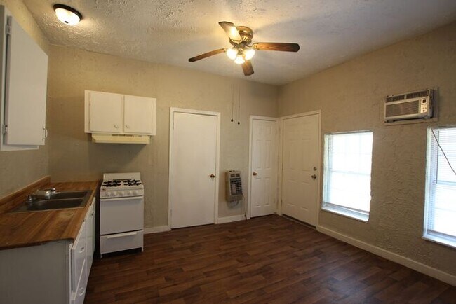 Foto del edificio - Cozy 1 Bedroom, 1 Bath in Tyler!