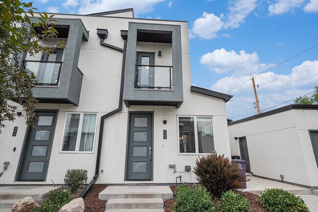 Building Photo - 4265 W 13th Ave
