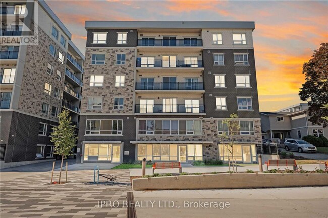 Building Photo - 275-A275 Larch St