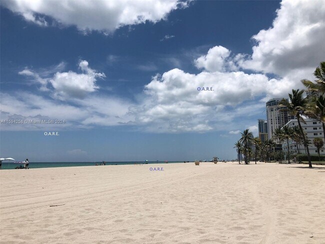 Foto del edificio - 3901 S Ocean Dr
