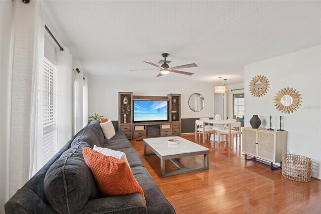 Foto del edificio - 13117 Shadberry Ln