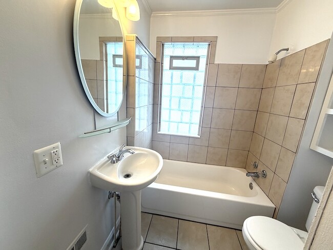 Foto del edificio - 21848 Nevada Ave