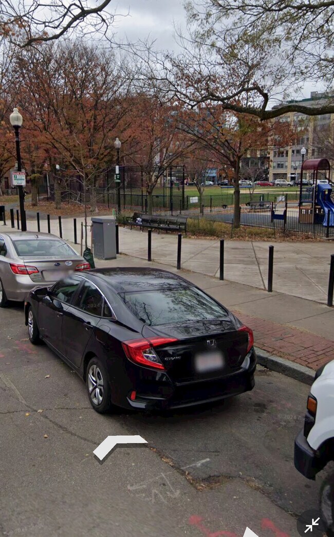 Building Photo - 242 Shawmut Ave