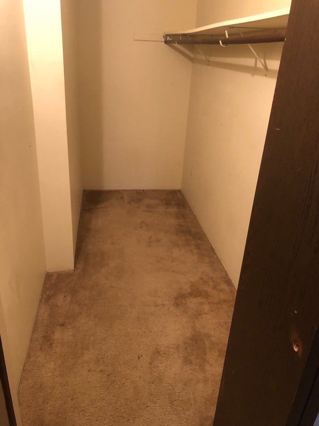 1721 Ferry St Unit 4, Anoka, MN 55303 Apartment for Rent in Anoka, MN