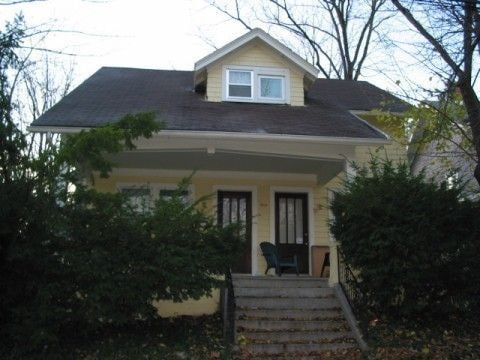 Primary Photo - 6 br, 1.5 bath Duplex - 540 Walnut St 540 ...