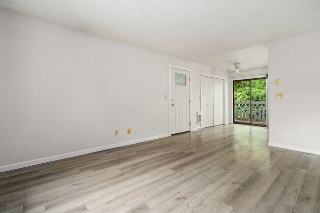 Foto del edificio - Chico Way Apartments 2