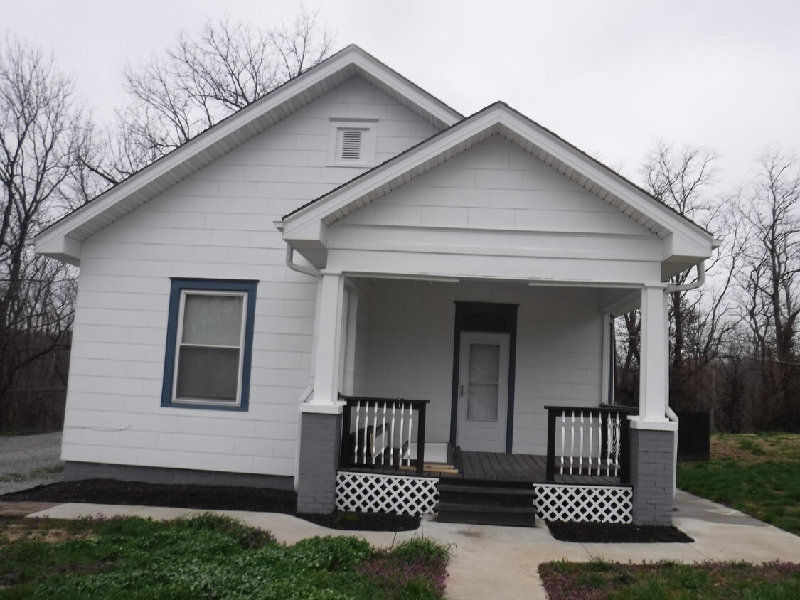 Primary Photo - 1003 Mason Rd