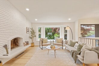 Building Photo - 14808 11th Pl W