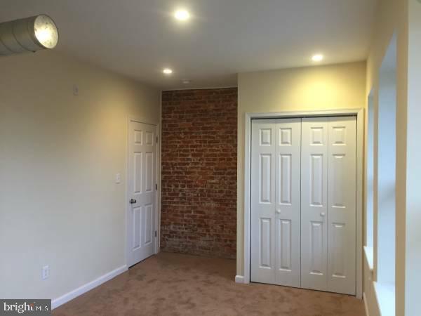 Primary Photo - 501 S 52nd St