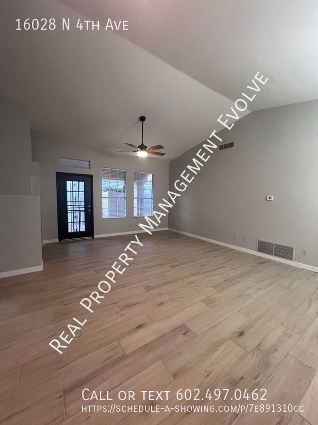 Building Photo - Gorgeous Phoenix Home With BRAND-NEW EVERY...