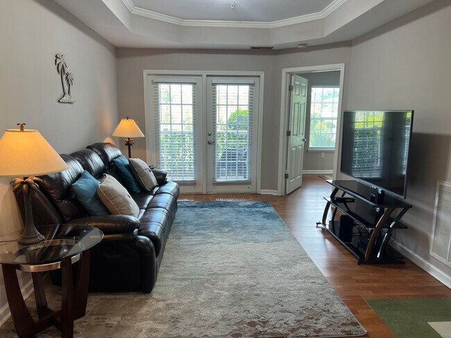 Foto del edificio - First Floor Condo at Bridgepointe - Beauti...