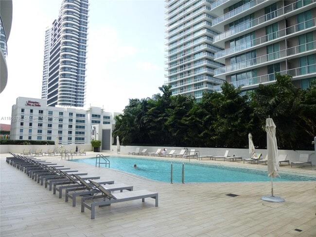 Building Photo - 1100 S Miami Ave
