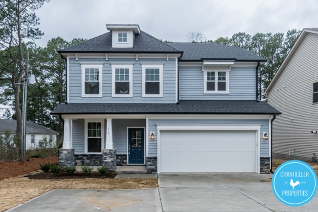 Building Photo - 2527 Reynolds Dr
