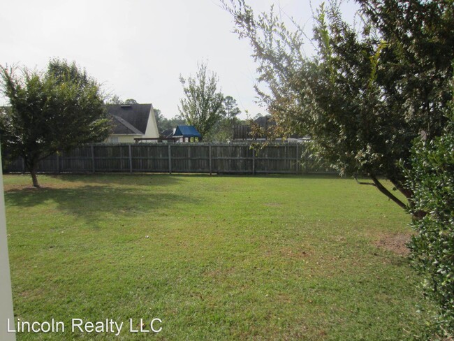 Building Photo - 3 br, 2 bath House - 805 Lemaka Drive