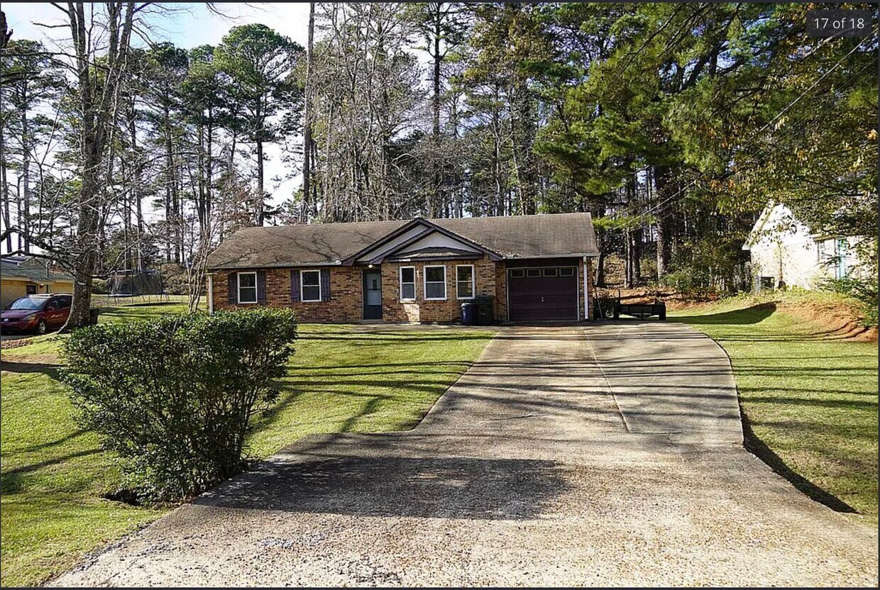 Foto del edificio - 202 Salem Rd