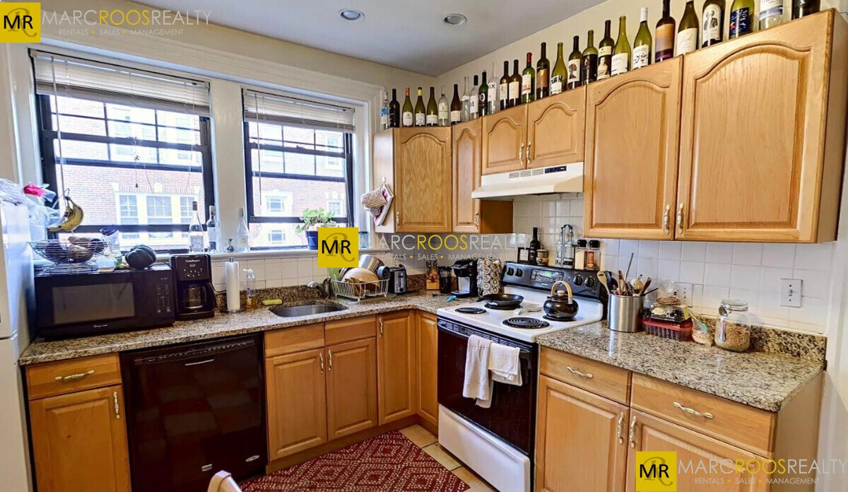 Foto principal - 54 Babcock St